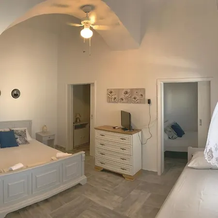 Villa Myroviglia Ysternia Istérnia Exterior foto