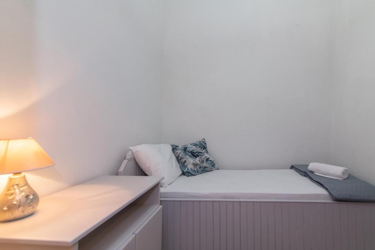 Holiday home Myroviglia Ysternia Isternia (Tinos)