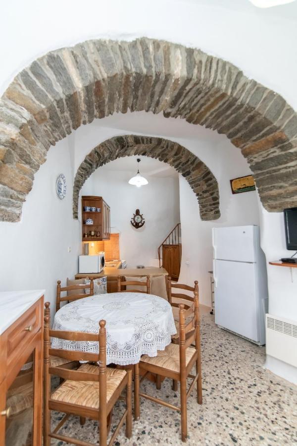 Myroviglia Ysternia Hébergement de vacances